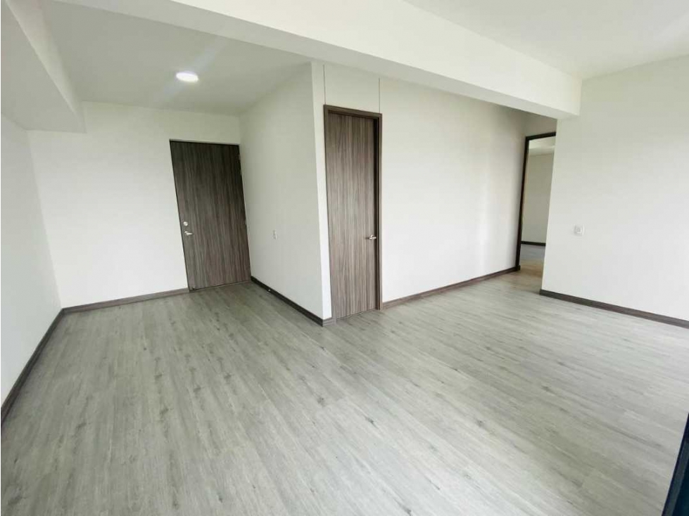 APARTAMENTO PARA LA RENTA EN EL POBLADO SECTOR LAS PLAMAS — foto 3
