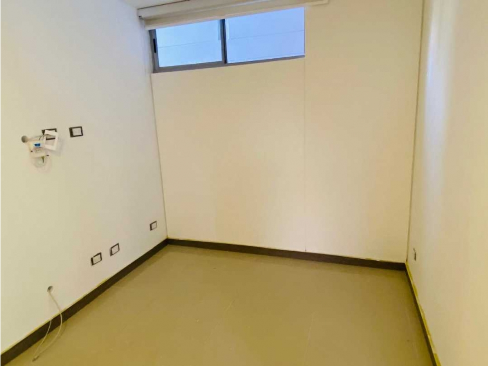 APARTAMENTO PARA LA RENTA EN EL POBLADO SECTOR CIUDAD DEL RIO — foto 3