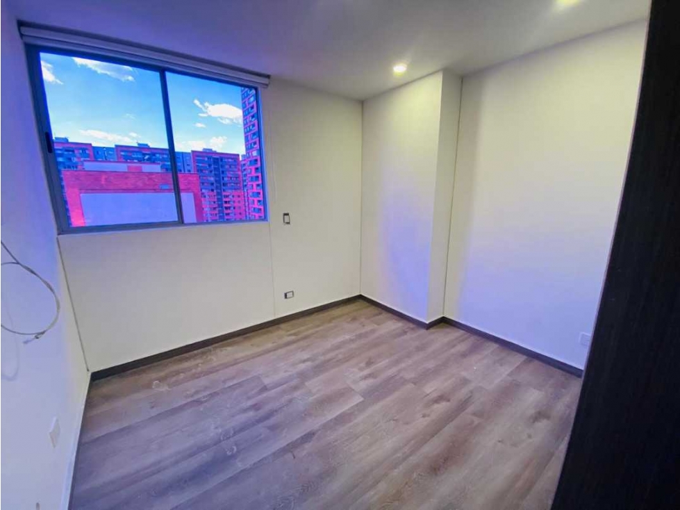 APARTAMENTO PARA LA RENTA EN EL POBLADO SECTOR CIUDAD DEL RIO — foto 5