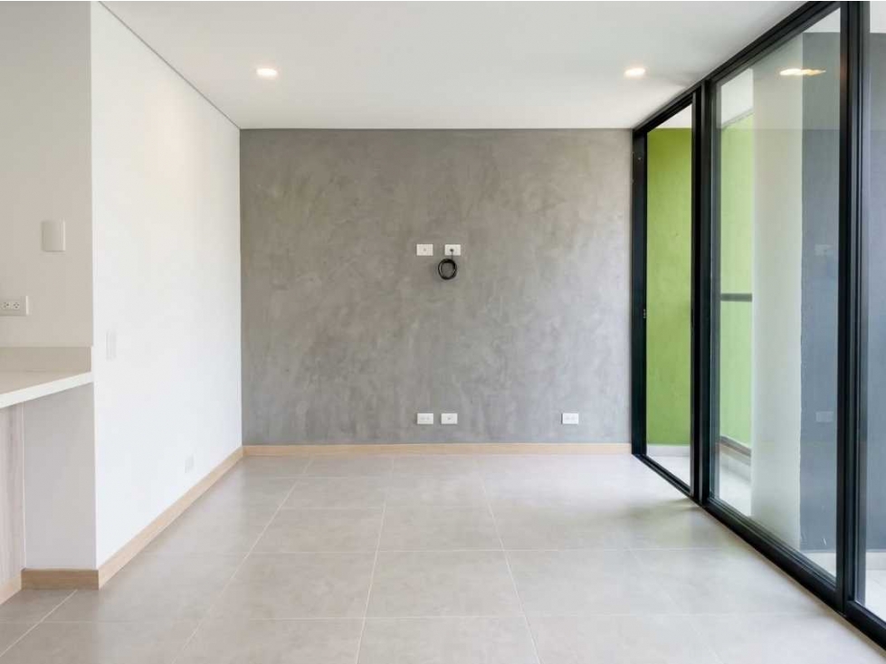 APARTAMENTO PARA LA RENTA EN ENVIGADO SECTOR LOMA LAS BRUJAS — foto 3