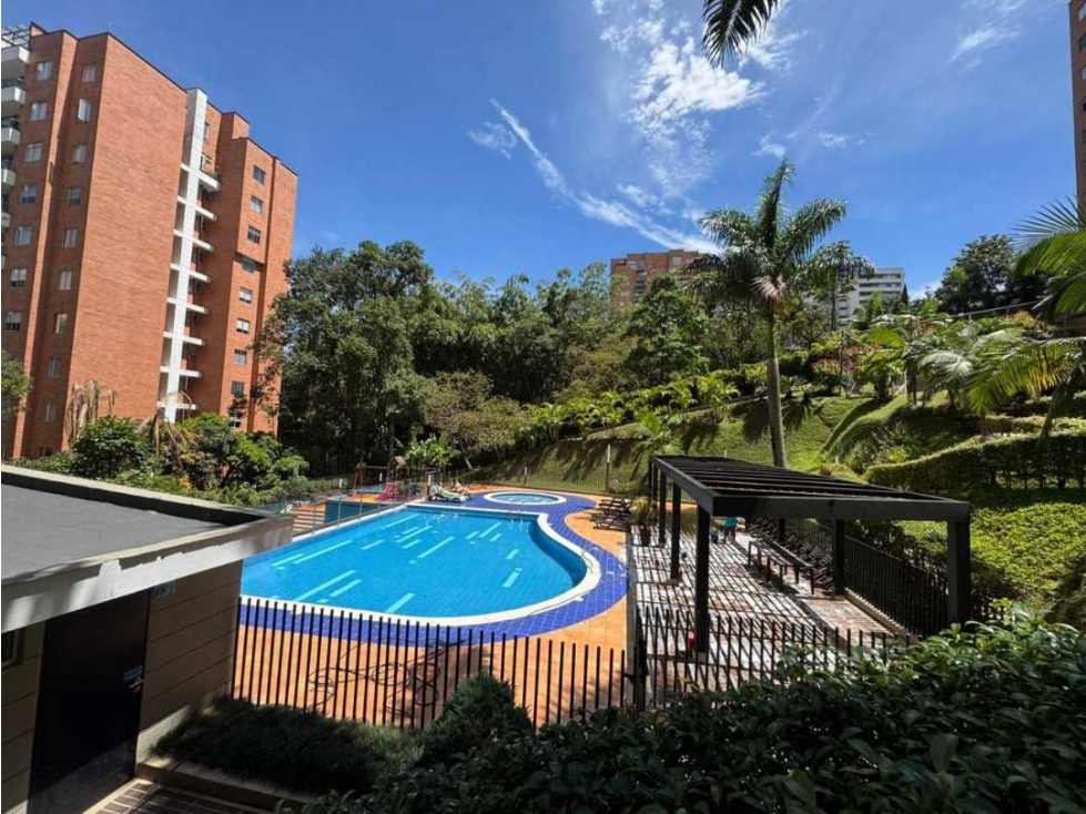 APARTAMENTO PARA LA RENTA EN ENVIGADO LOMA DEL ESMERALDAL — foto 2