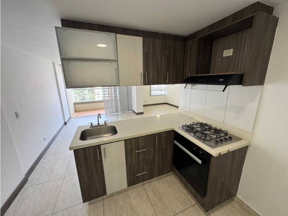APARTAMENTO PARA LA RENTA EN ENVIGADO SECTOR EL CHINGUI — foto 2