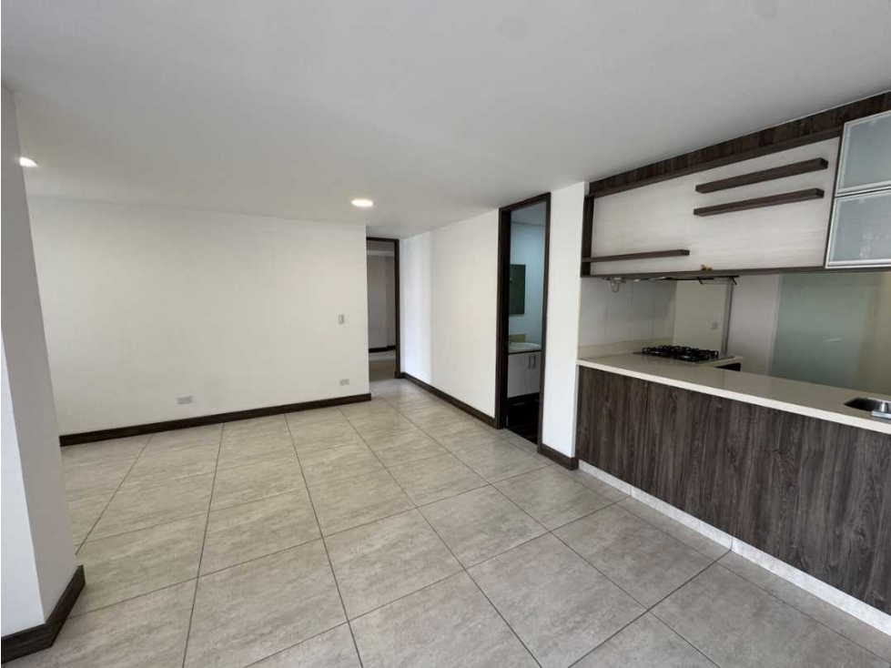 APARTAMENTO PARA LA RENTA EN ENVIGADO SECTOR EL CHINGUI — foto 4
