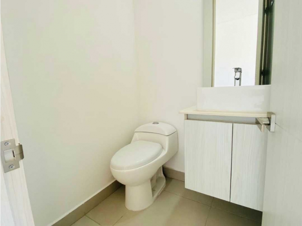 APARTAMENTO PARA LA RENTA EN ENVIGADO SECTOR LOMA DEL CHOCHO — foto 6