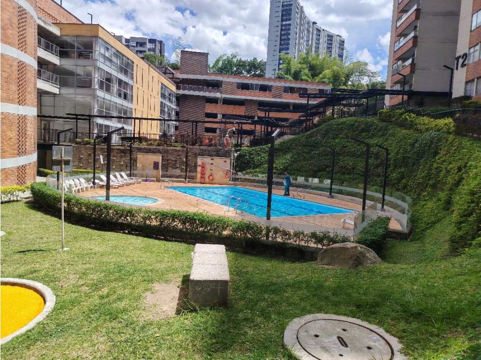 APARTAMENTO PARA LA RENTA EN ENVIGADO SECTOR EL CHINGUI — foto 4
