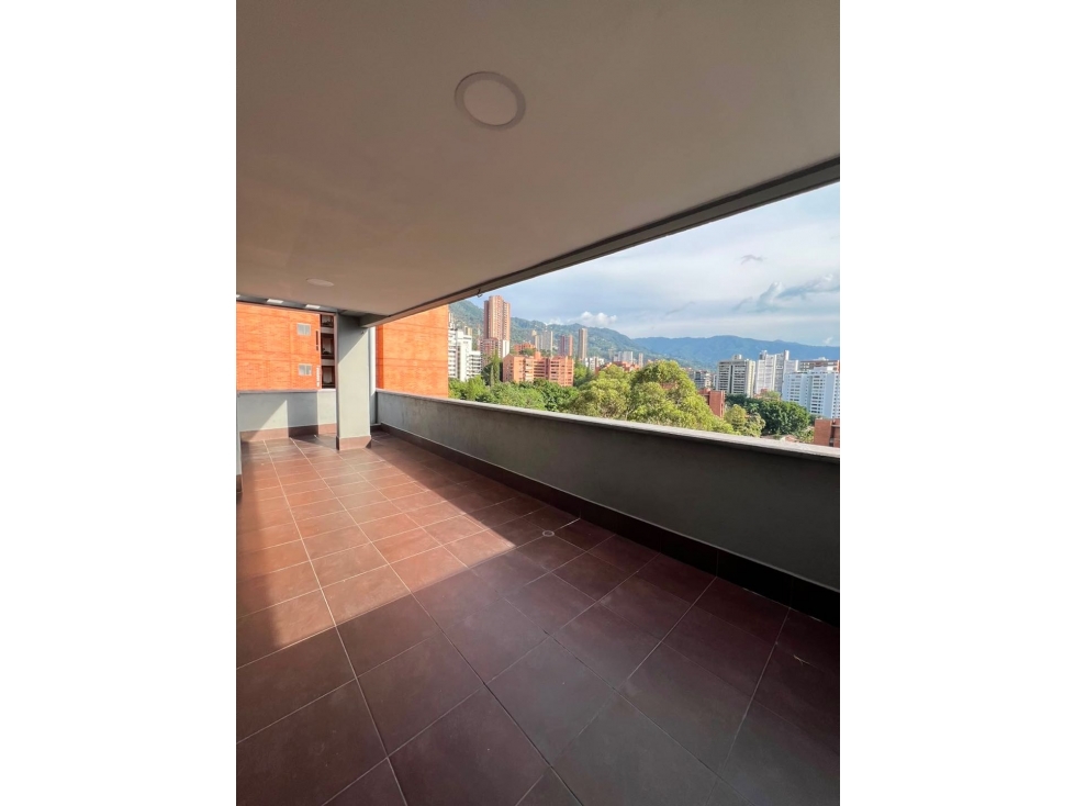 Apartamento para la Renta en el Poblado sector Santafé