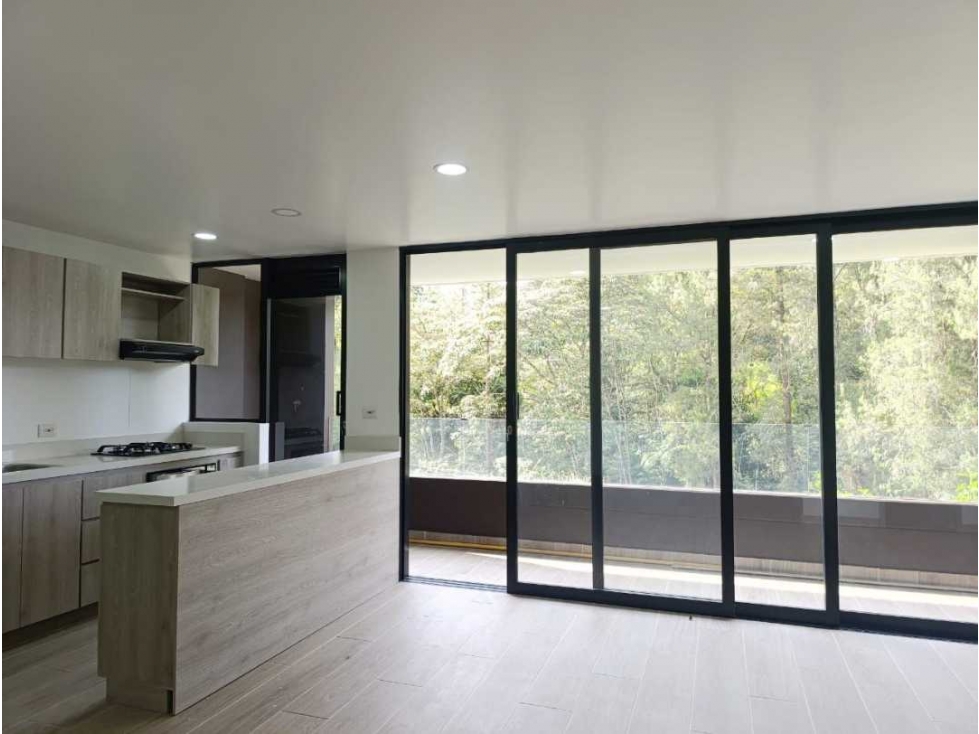 APARTAMENTO PARA LA RENTA EN EL RETIRO - 3