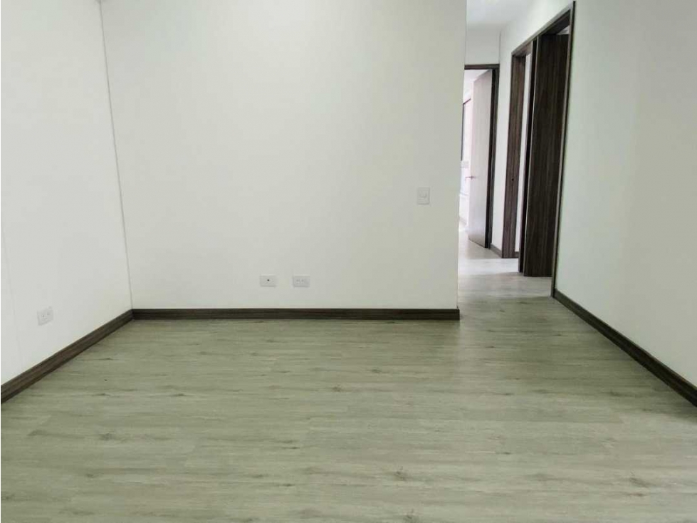 APARTAMENTO PARA LA RENTA EN EL POBLADO SECTOR LAS PALMAS — foto 4