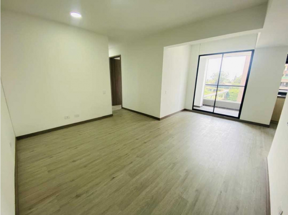 APARTAMENTO PARA LA RENTA EN EL POBLADO SECTOR LAS PALMAS — foto 5