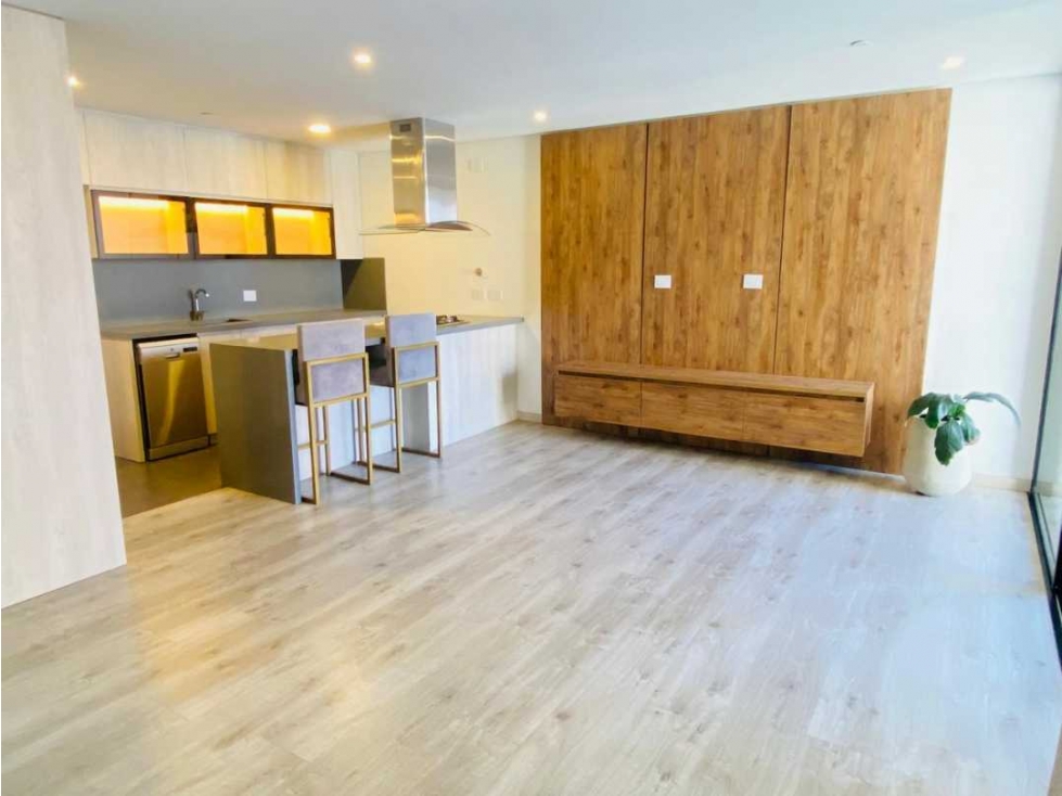 APARTAMENTO PARA LA RENTA EN EL POBLADO SECTOR ALTOS DEL POBLADO — foto 3