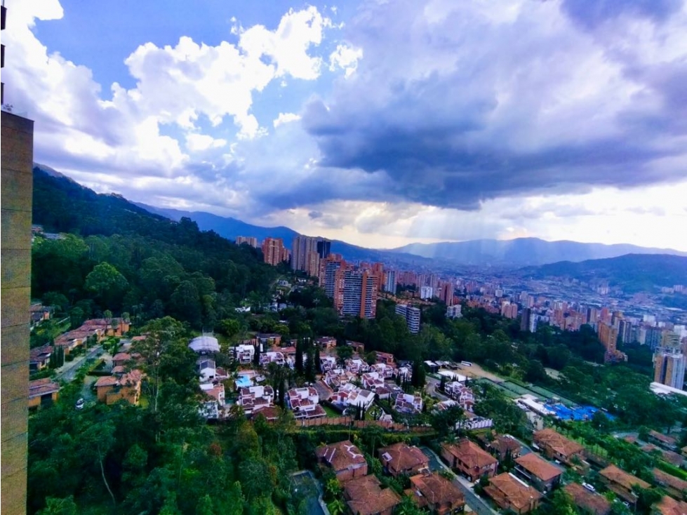 Apartamento para Venta en Medellín sector Altos del Poblado — foto 4