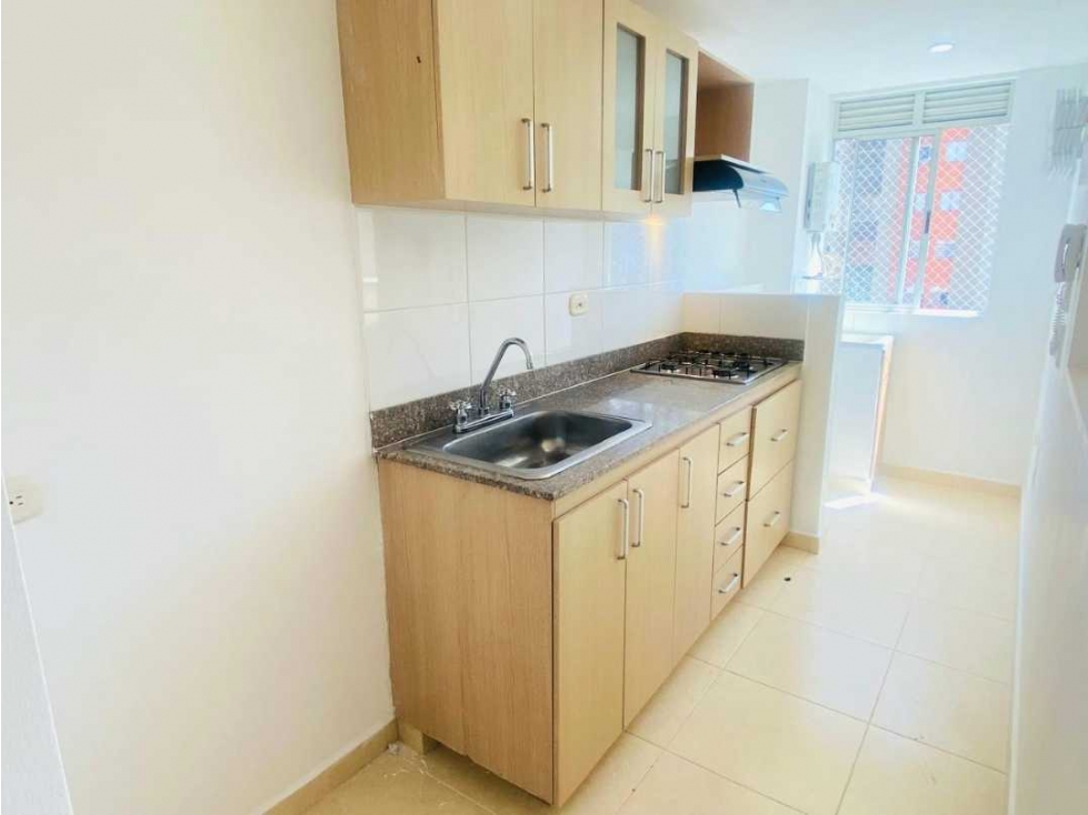 APARTAMENTO PARA LA RENTA EN SABANETA SECTOR LOMA SAN JOSE — foto 2