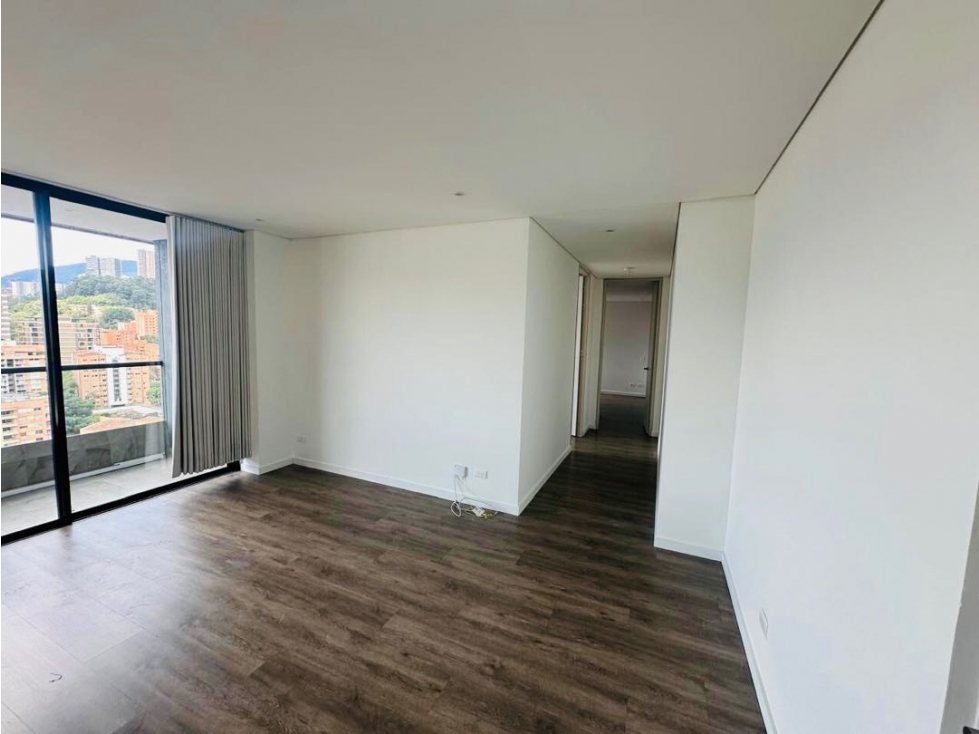 Apartamento en Arriendo en El Poblado sector Lalinde — foto 3