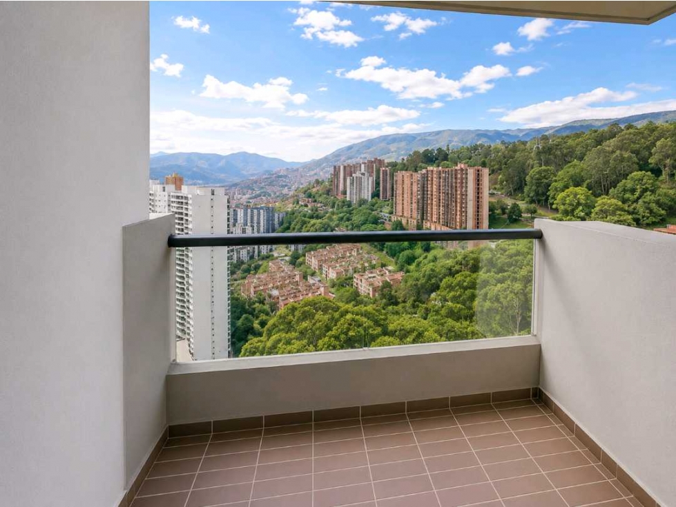 APARTAMENTO PARA LA VENTA EL POBLADO SECTOR PALMAS — foto 4