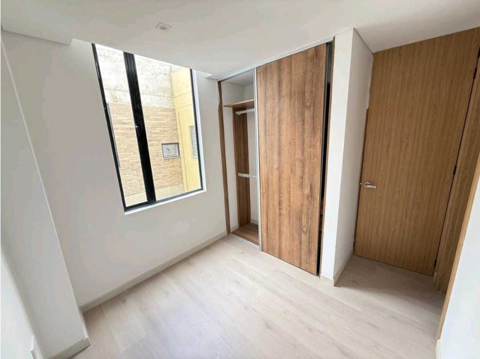 Apartamento en Edificio Fort Miyers Cedritos — foto 4