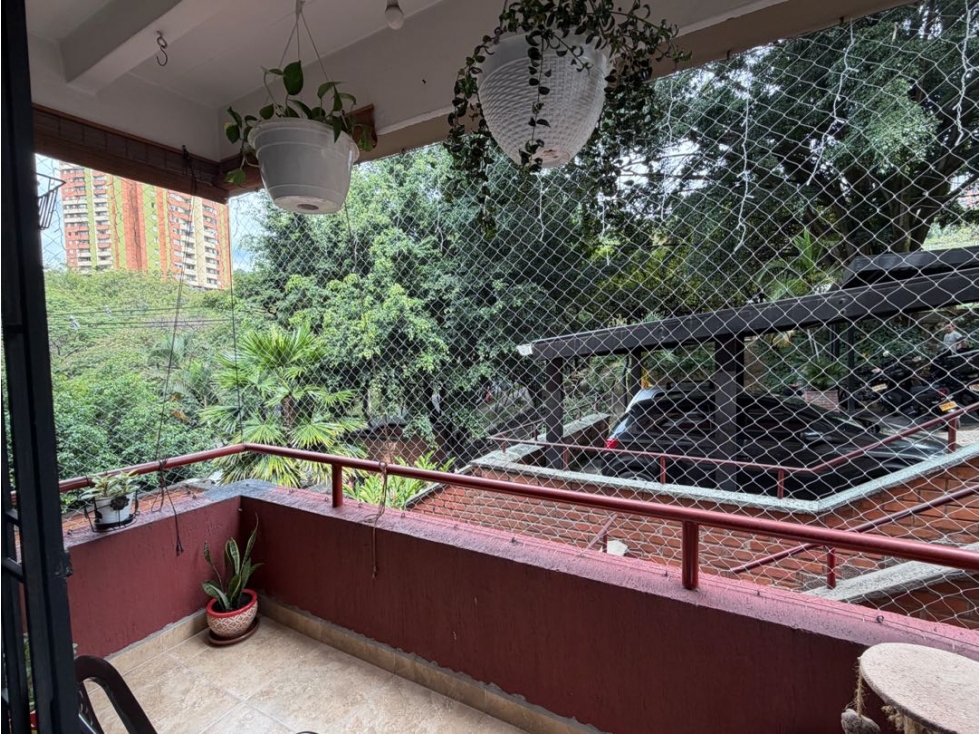 APARTAMENTO PARA LA VENTA EN CALAZANS - MEDELLIN — foto 4