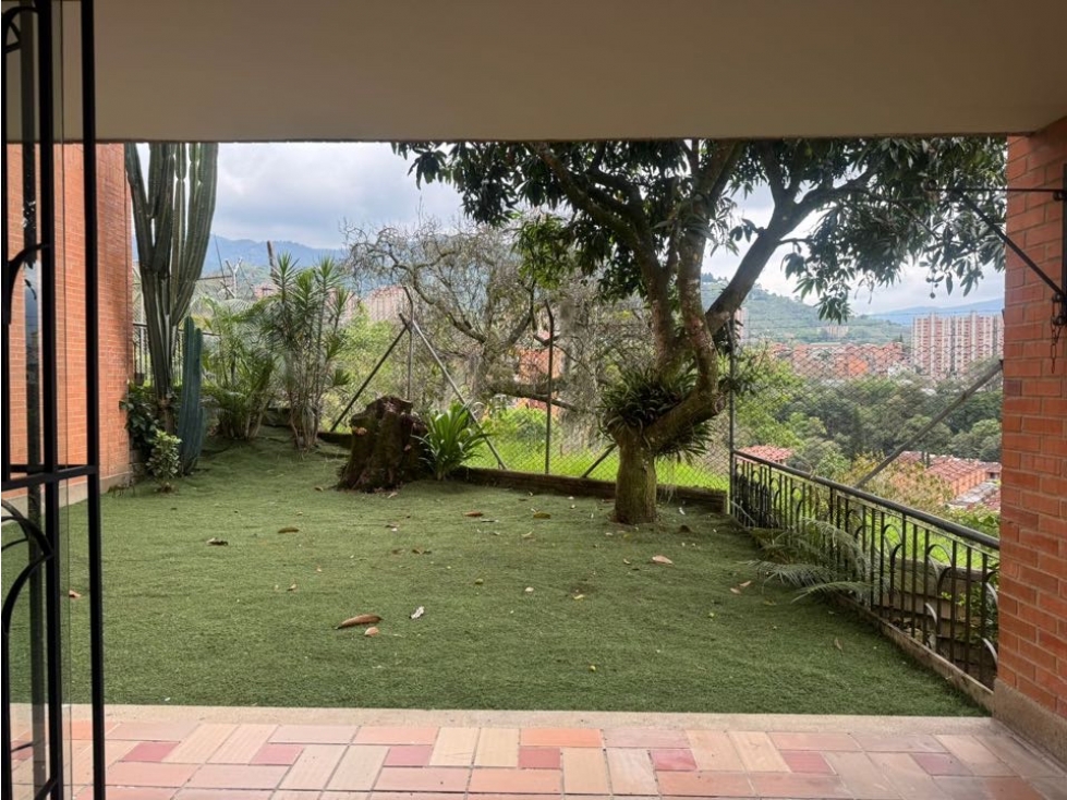 Casa para Venta en Medellín Envigado las Brujas