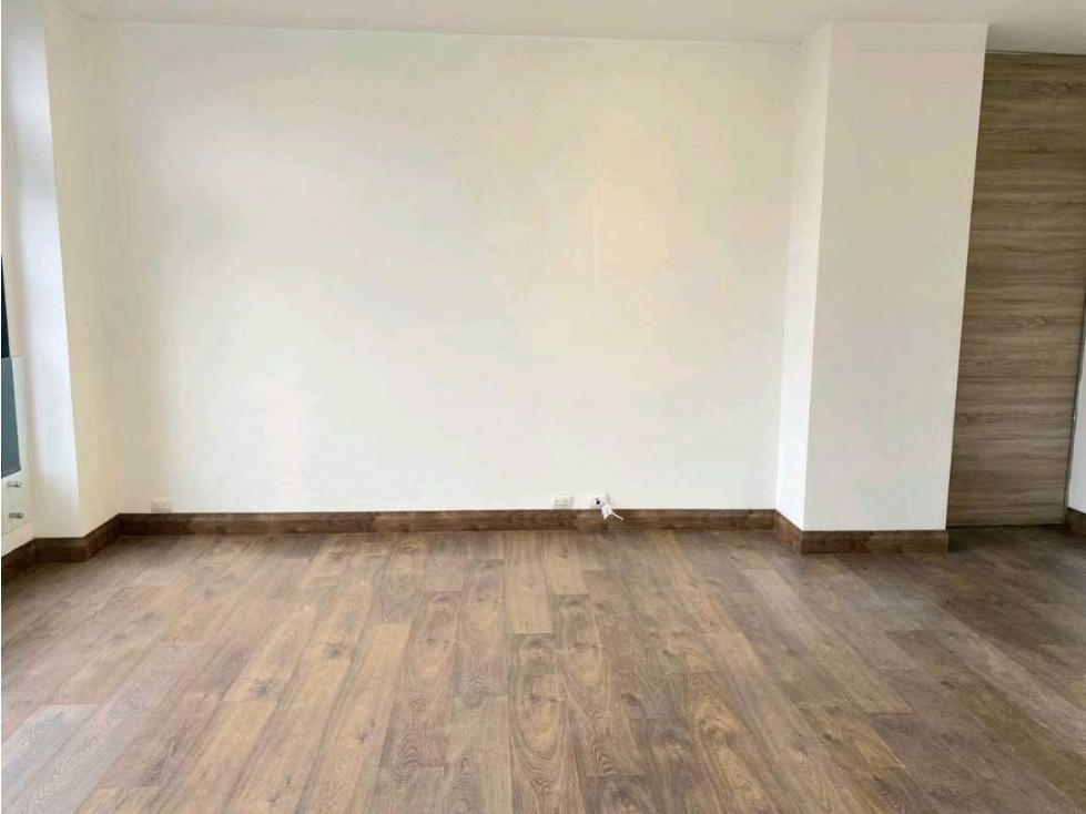 APARTAESTUDIO PARA LA RENTA EN EL POBLADO SECTOR SAN LUCAS — foto 6