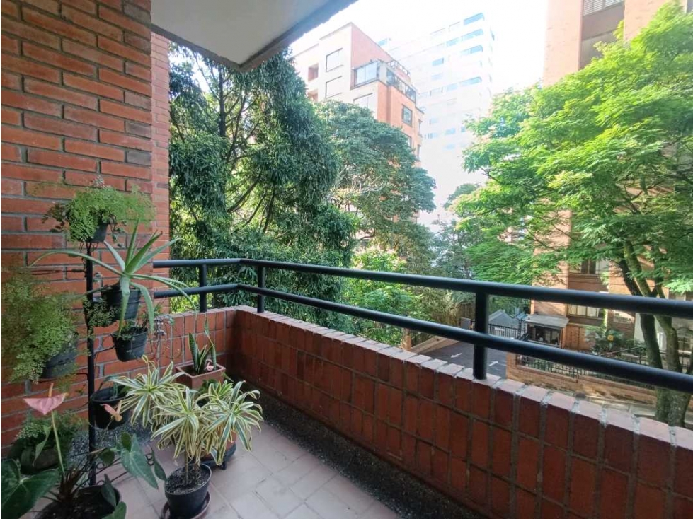 APARTAMENTO DUPLEX PARA LA VENTA EN EL POBLADO — foto 2