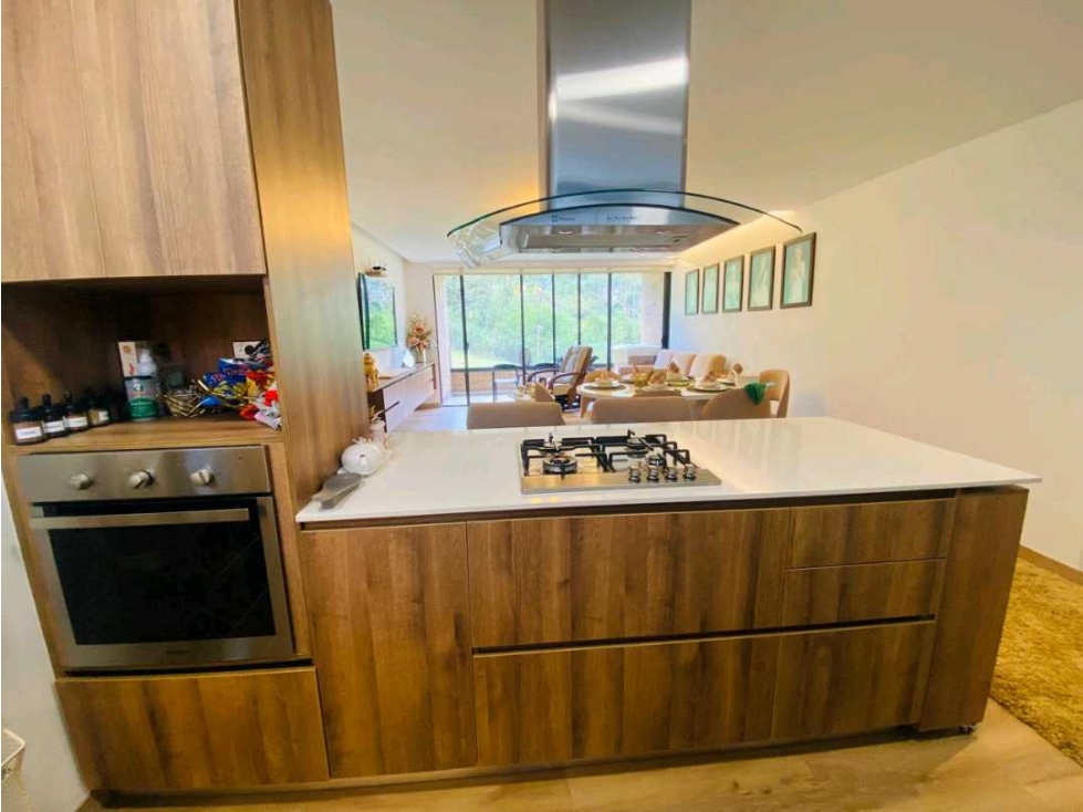 APARTAMENTO PARA LA VENTA EN EL POBLADO SECTOR LAS PALMAS — foto 6