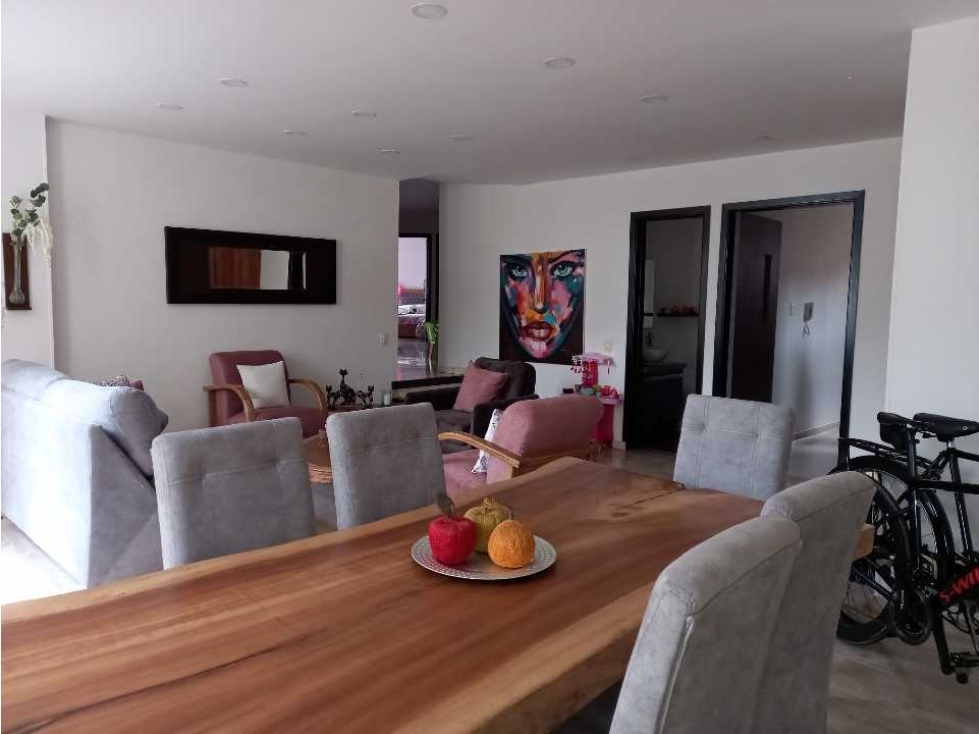 Apartamento para la venta en la Castellana primer piso esquinero — foto 4