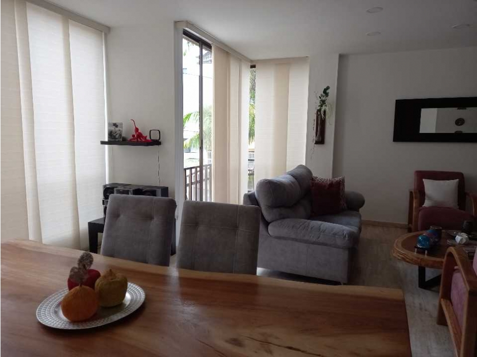 Apartamento para la venta en la Castellana primer piso esquinero — foto 5