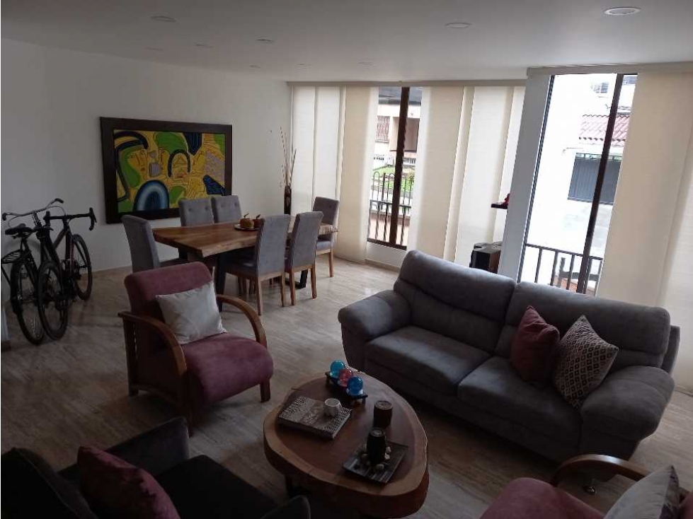 Apartamento para la venta en la Castellana primer piso esquinero