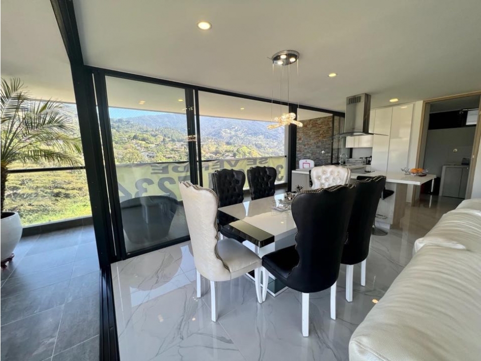 Apartamento para la Venta en Envigado Loma de Las Brujas