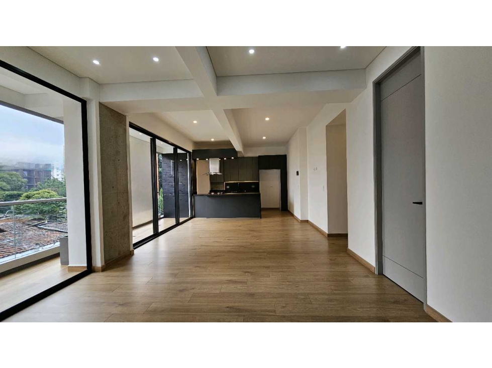 Apartamento Nuevo de 120m² con Domótica en Venta, Conquistadores
