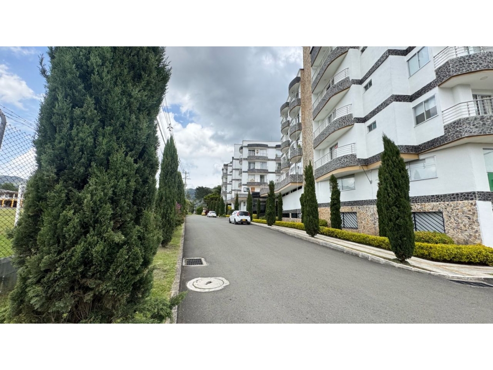 Apartamento para la venta en unidad cerrada en la ceja Antioquía