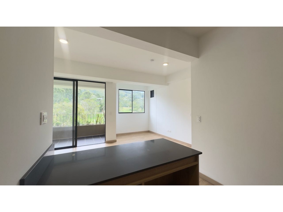 Apartamento para la venta en unidad cerrada en el retiro — foto 3