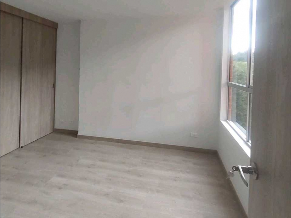 APARTAMENTO PARA LA VENTA ENVIGADO SECTOR EL SALADO — foto 5