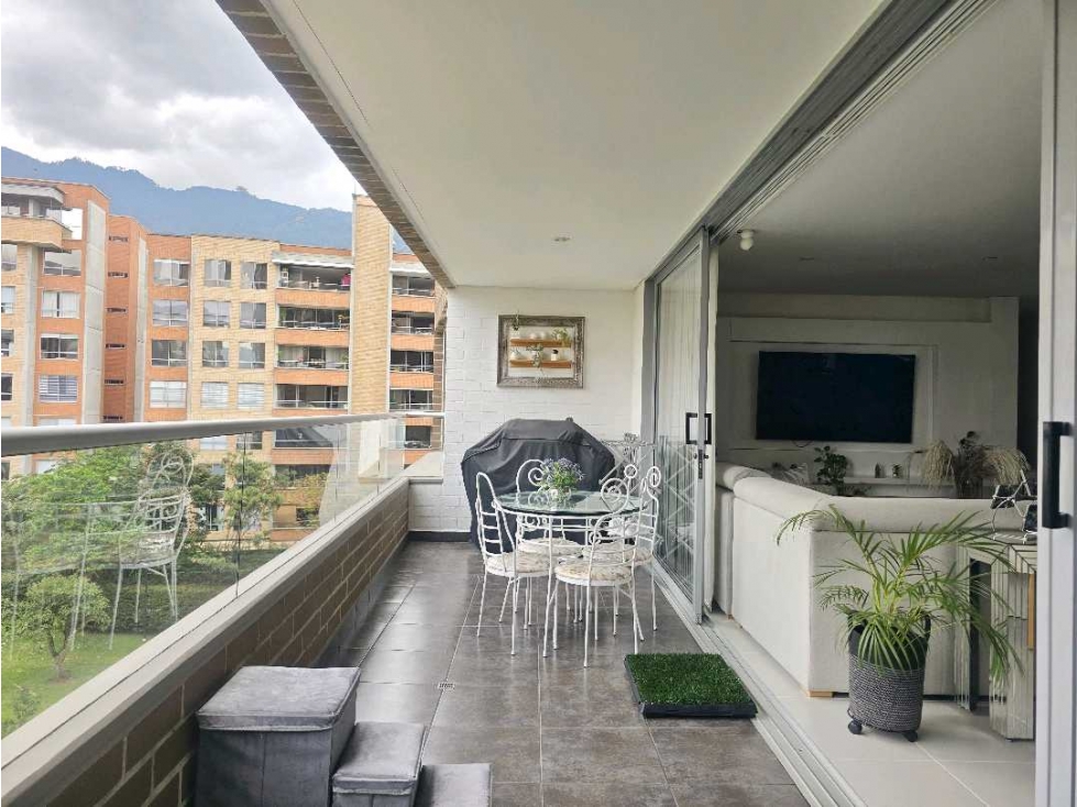 APARTAMENTO PARA LA VENTA ENVIGADO CUMBRES — foto 3