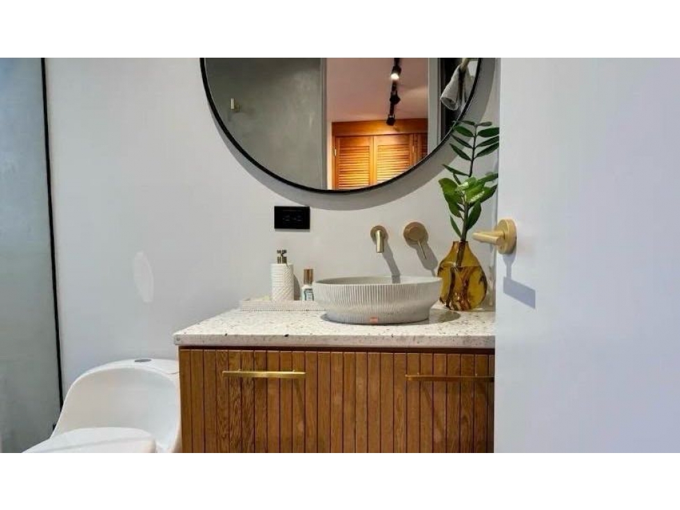 APARTAMENTO PARA LA VENTA, LAS LOMAS REFORMADO VISTA VERDE — foto 6