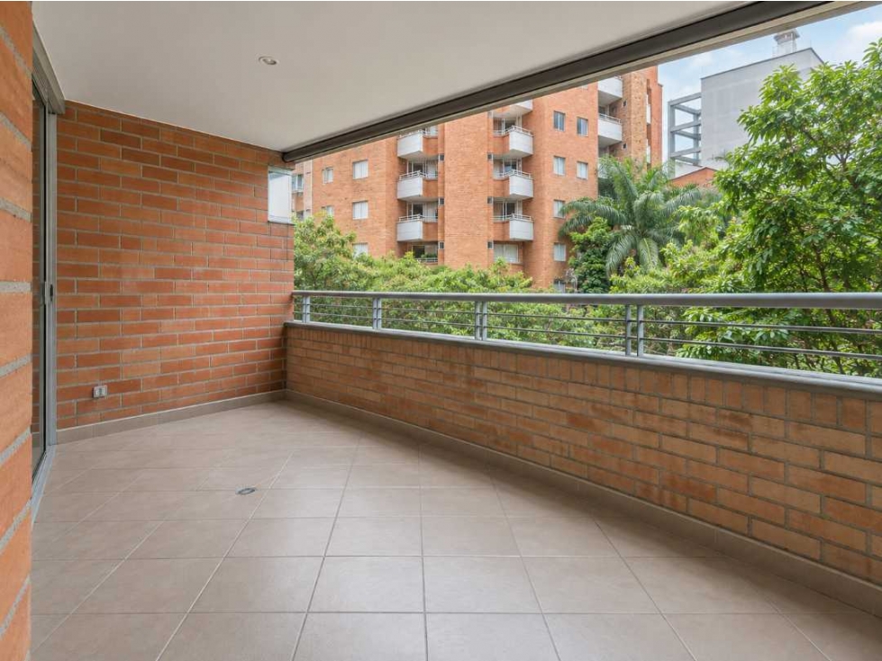 APARTAMENTO PARA LA VENTA LAURELES CERCA AL SEGUNDO PARQUE — foto 3