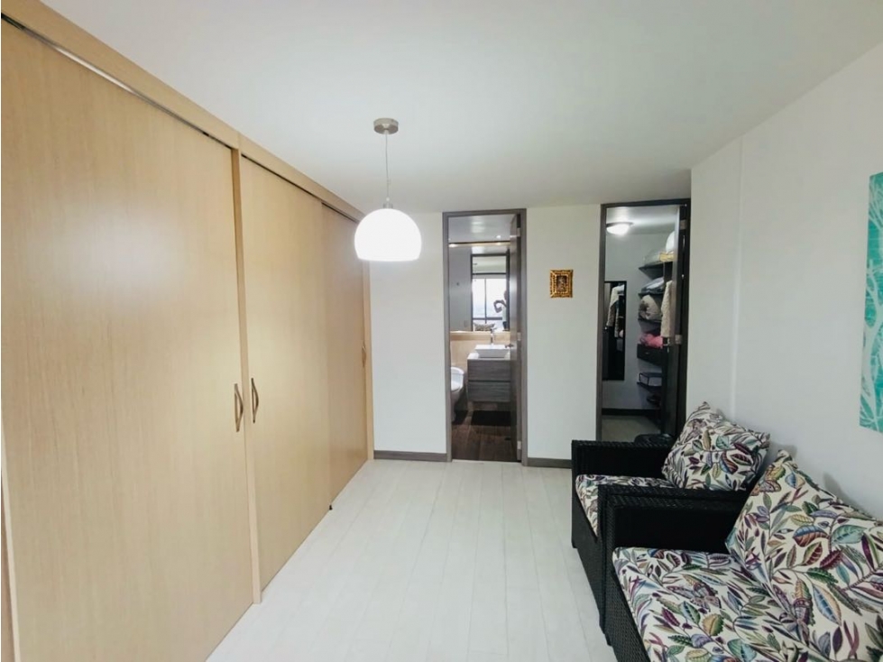 Apartamento Duplex en Venta en el Poblado sector San Lucas — foto 2