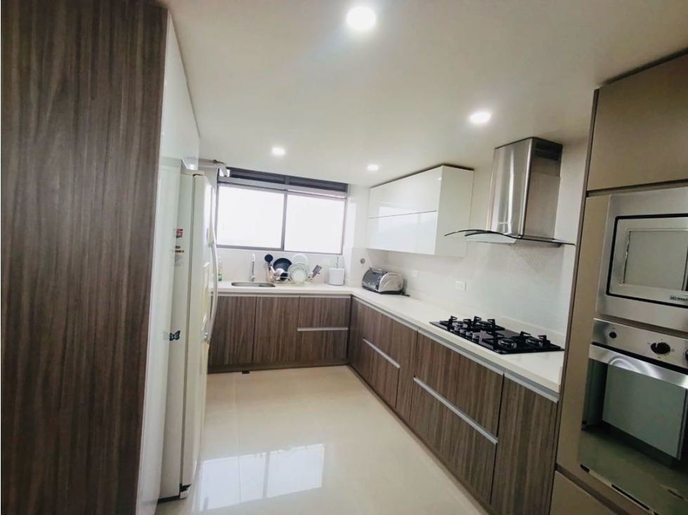 Apartamento Duplex en Venta en el Poblado sector San Lucas — foto 4