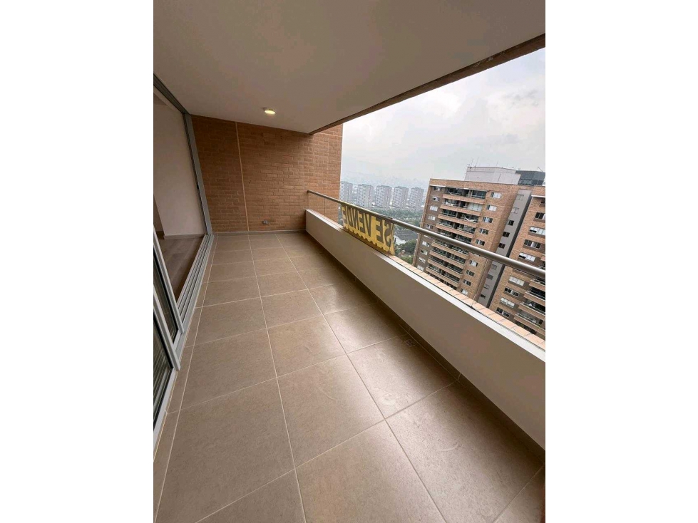 Apartamento para la venta Poblado ciudad del rio FLLC