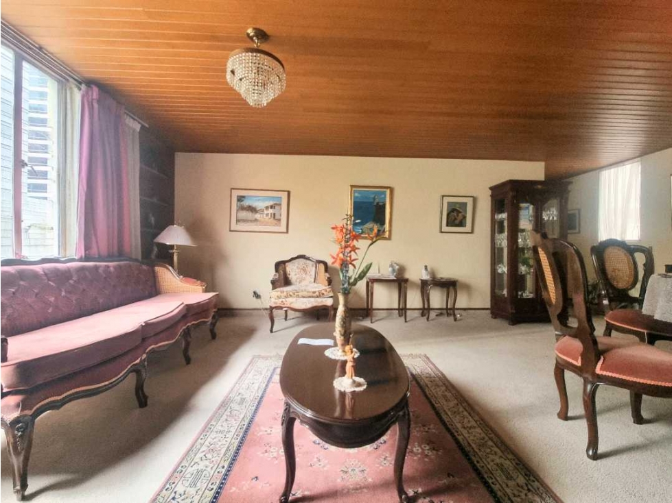 APARTAMENTO PARA REMODELA EN SANTA BARBARA, BOGOTA