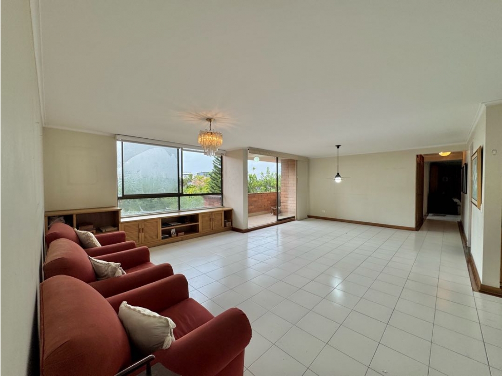 Apartamento para remodelar / flipping - El Poblado