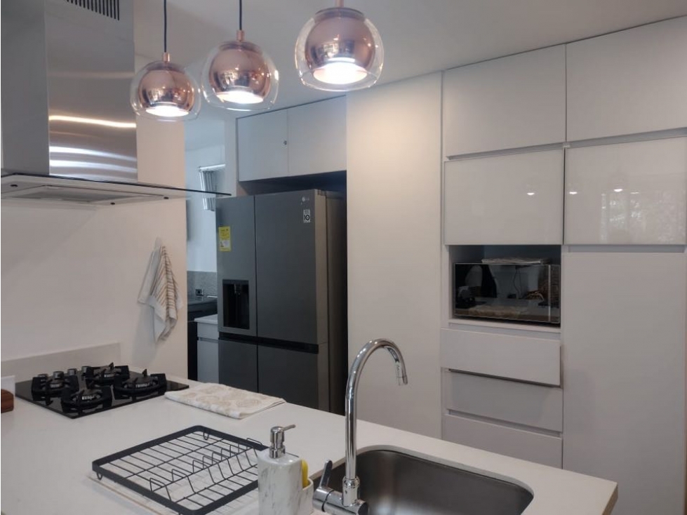 Apartamento en Arriendo Amoblado en Poblado Campestre — foto 6