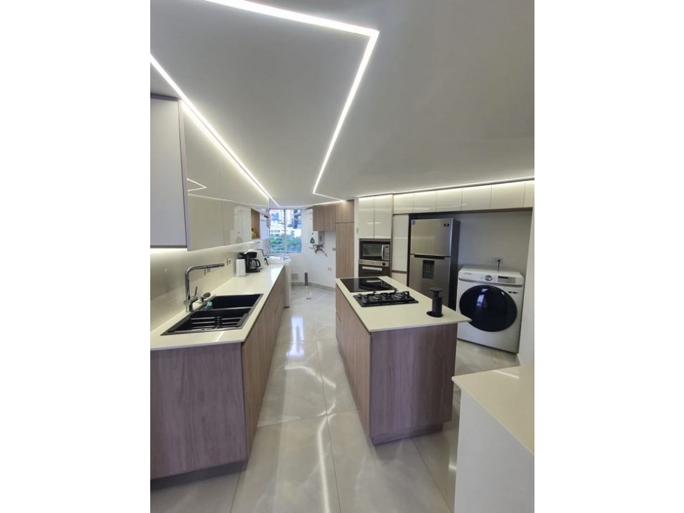 Apartamento Amoblado en Arriendo en Poblado San Lucas — foto 3