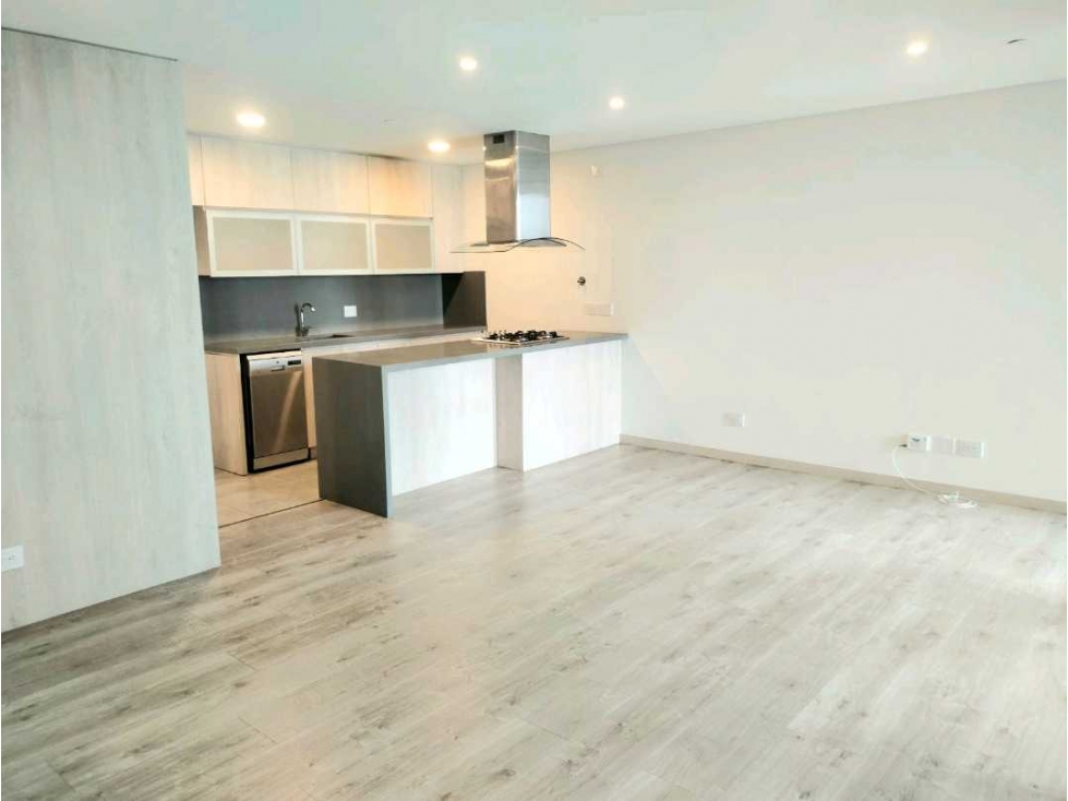 APARTAMENTO PARA RENTA EN EL POBLADO SECTOR ALTOS DEL POBLADO — foto 5