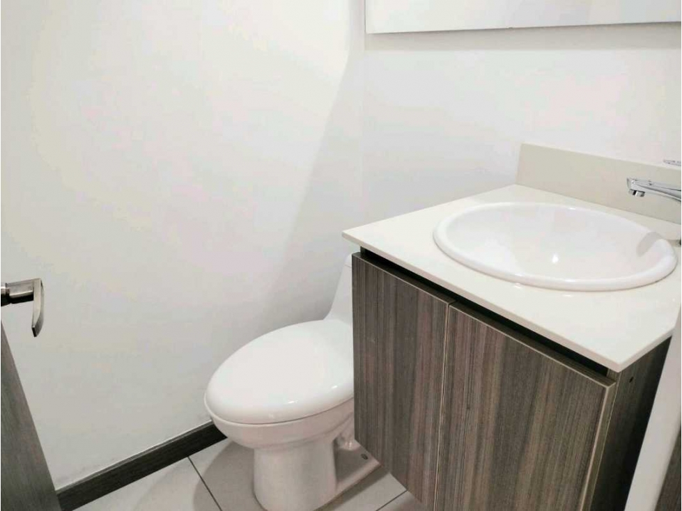 APARTAMENTO PARA RENTA EN EL POBLADO SECTOR CUIDAD DEL RIO — foto 6