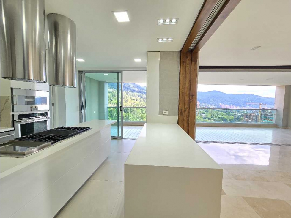 Apartamento para rentar en Los Balsos