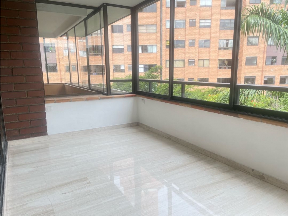 APARTAMENTO PARA VENTA. EN MEDELLÍN. EL POBLADO, SECTOR LA TOMATERA — foto 4