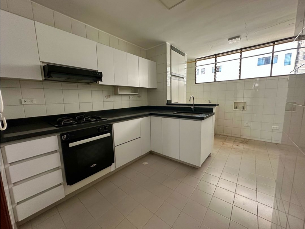 Apartamento para venta Pinares