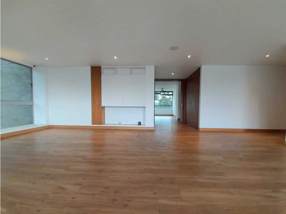 Apartamento para venta y renta en La Loma de Los Balsos — foto 2