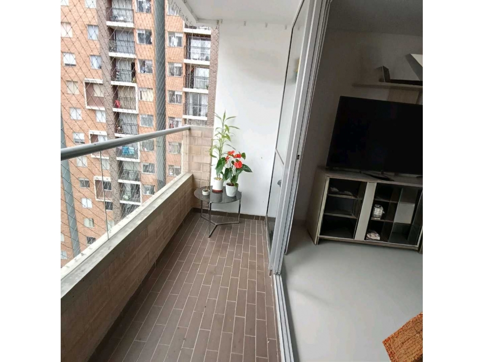 Apartamento parte plana Sabaneta Cerca al Euro 74m2