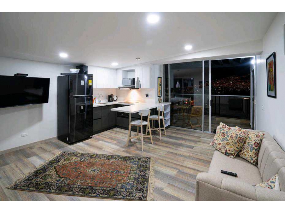 Arriendo penthouse amoblado en laureles — foto 2